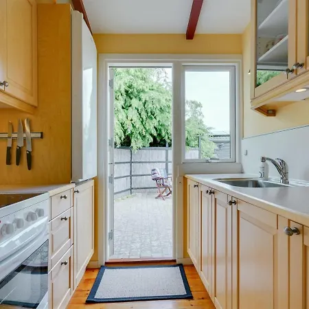 Siem - 650m From The Sea In Lolland- Falster And Mon By Interhome * Bøtø By